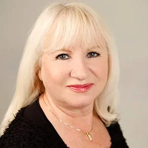 Psychic Reader Christine, Reader ID 3355